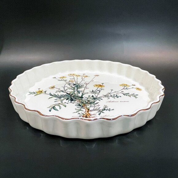 Villeroy and Boch Botanica 11" Quiche Dish "Anthemis tinctoria" - Picture 2 of 4